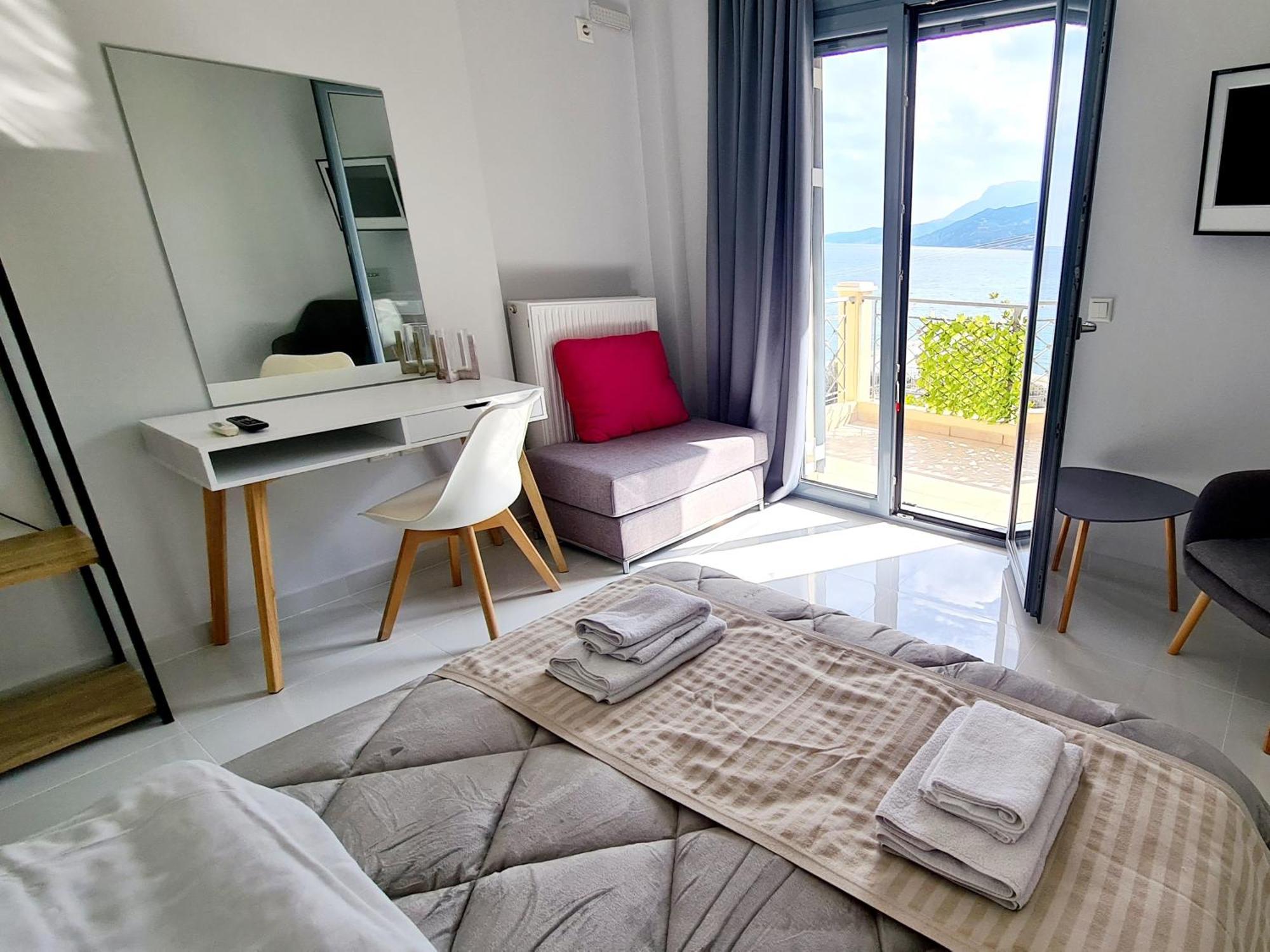 Villa Serafeim คีมี ภายนอก รูปภาพ