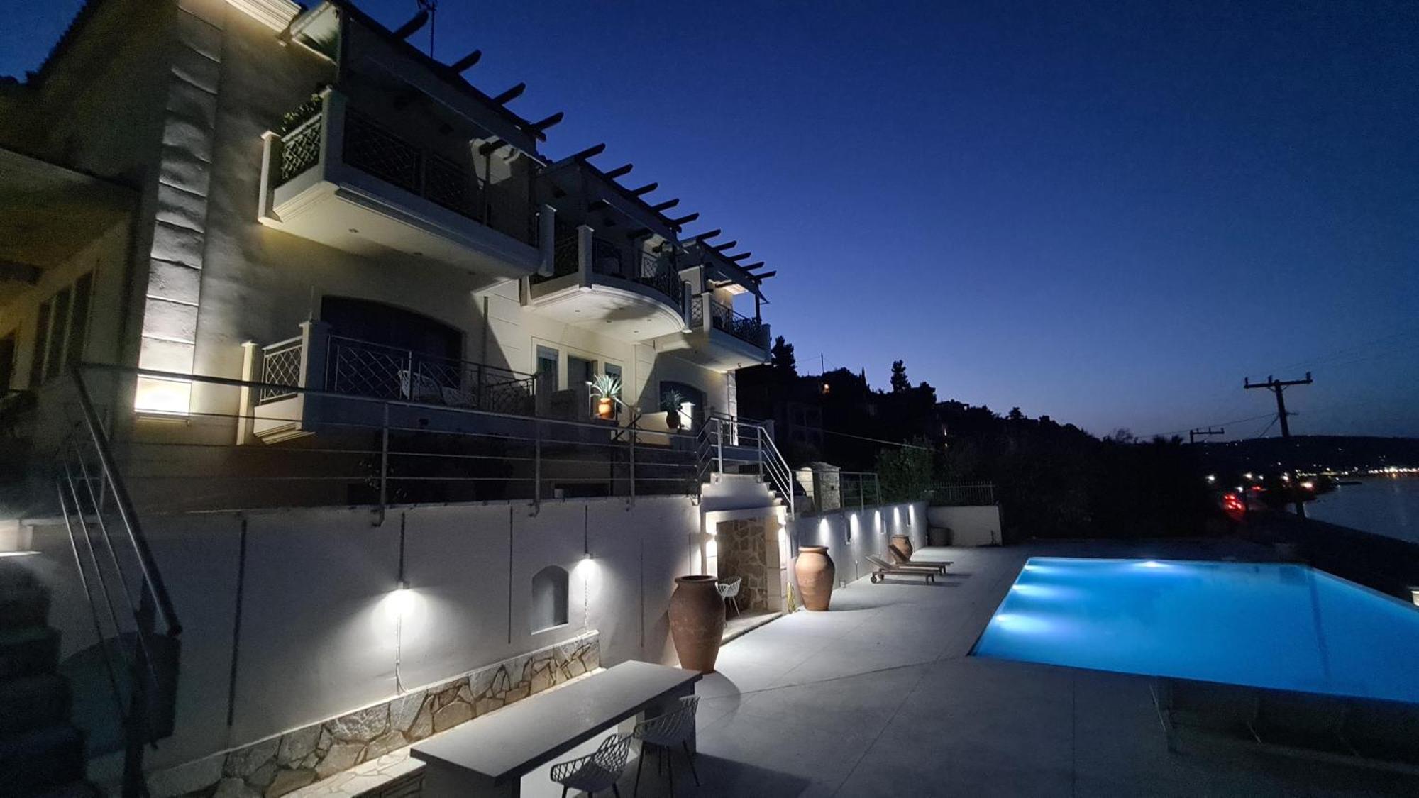 Villa Serafeim คีมี ภายนอก รูปภาพ