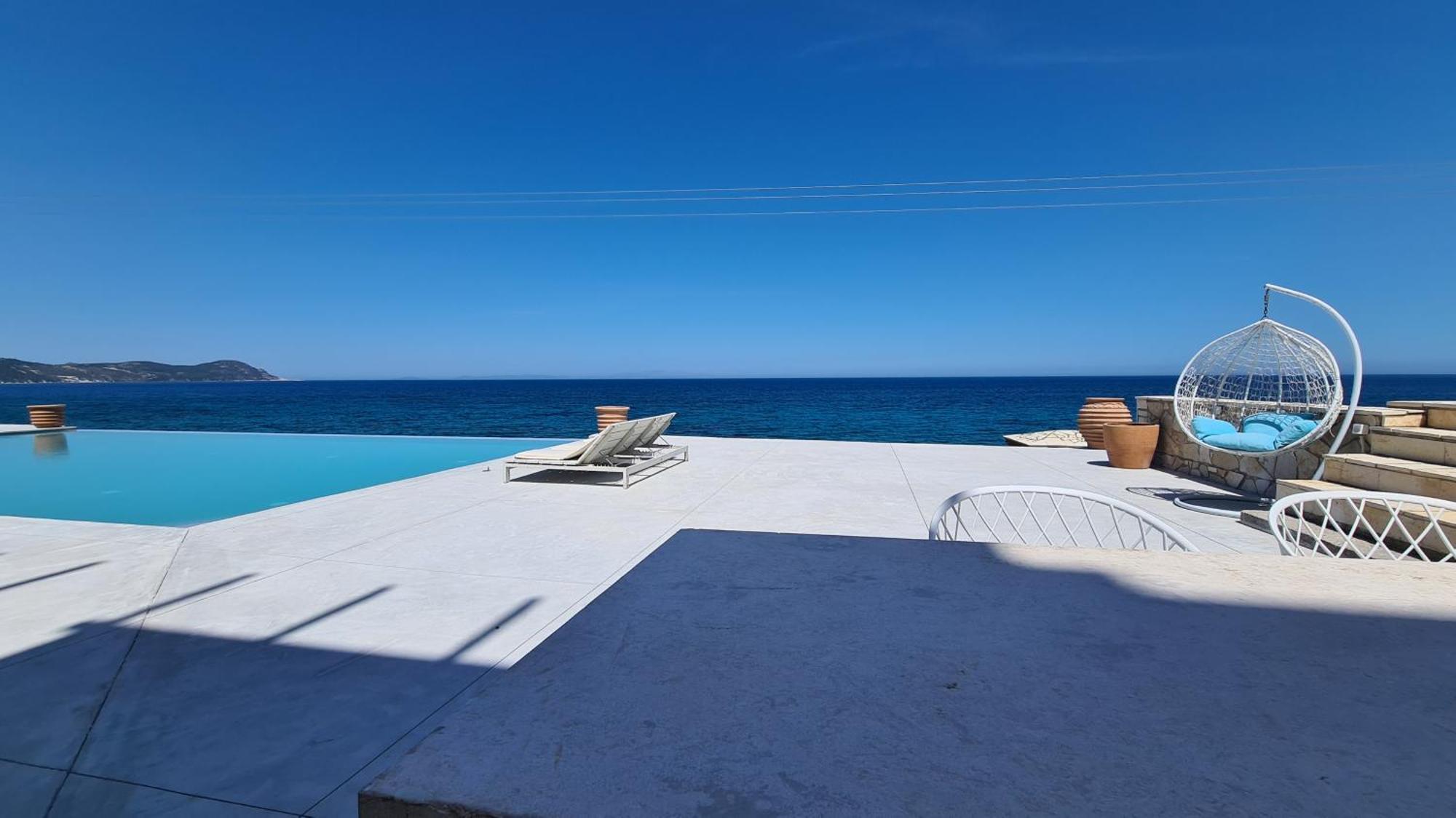 Villa Serafeim คีมี ภายนอก รูปภาพ